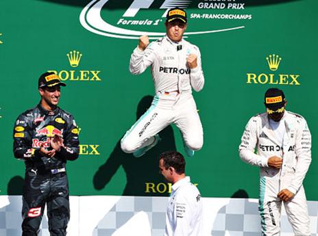 רוזברג בטירוף במקום הראשון (getty)