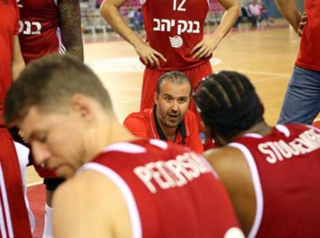 מצפה לו הרבה עבודה. פיאנג'יאני (אודי ציטיאט)