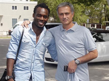 אסיין. מוריניו ניחם אותו (Getty)