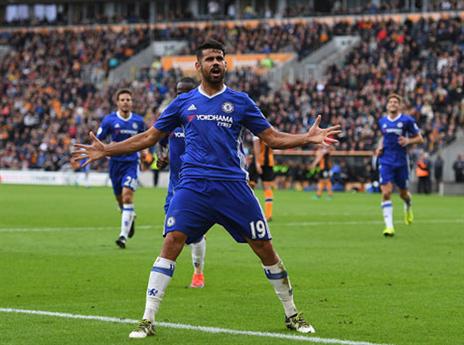 אדן הזאר הצליח להוציא חיוך מקוסטה (gettyimages)