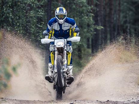 מצויד במכלול מהשורה הראשונה (מתוך האתר הרשמי של הוסקוורנה)