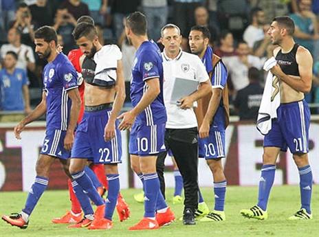 השחקנים מתקשים להתעלות בנבחרת (דני מרון)