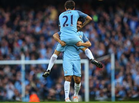 נוליטו עם סילבה. "היה לו מקום בקבוצה הגדולה של פפ בבארסה" (getty)