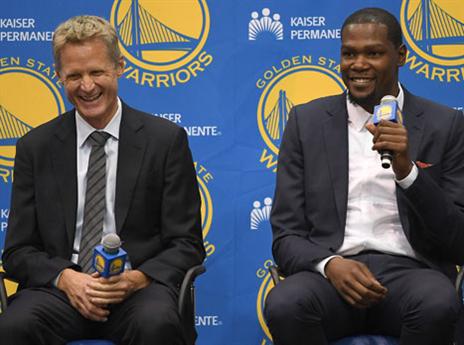 קר עם דוראנט. הסרקזם הזה כבר לא מצחיק (gettyimages)