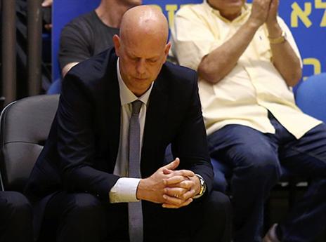 הדר זעם במחצית הראשונה (אלן שיבר)
