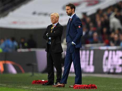 סאות'גייט וסטראכן בדרבי (Getty)