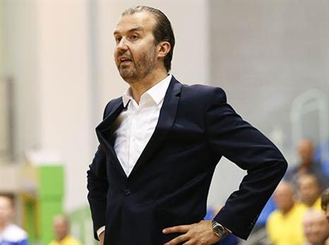 צריך לעבוד על הרוטציה. פיאניג'אני (דני מרון)