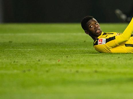 על הרצפה. דמבלה מאוכזב (Getty)