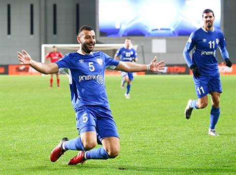 מכוונים גבוה. אזולאי וק"ש (דני מרון)