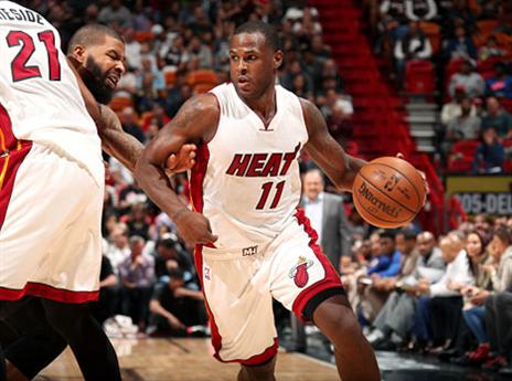 ההיט מסוגלים להגיע לפלייאוף? דיון ווייטרס עם הכדור (getty)