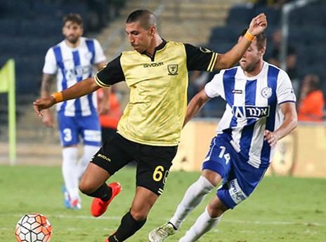 יערוך בכורה אצל הזהובים. כחילה (דני מרון)