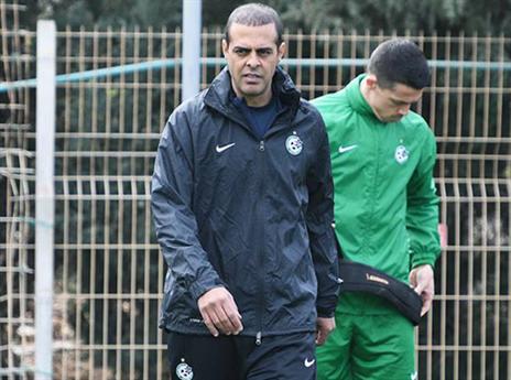 לוזון באימון הבכורה. שחר מרוצה (האתר הרשמי, מכבי חיפה)