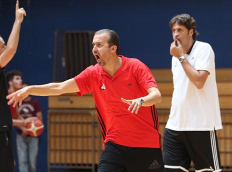 פיאניג'אני. כל העונה י-ם עבדה בשביל זה (דני מרון)