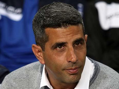 משוכה קשה בחצי. מימר (אלן שיבר)