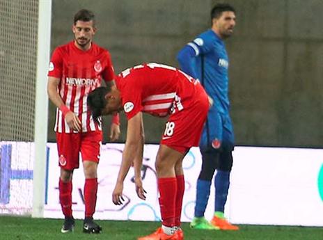 עוד שבוע במקום האחרון (אלן שיבר)