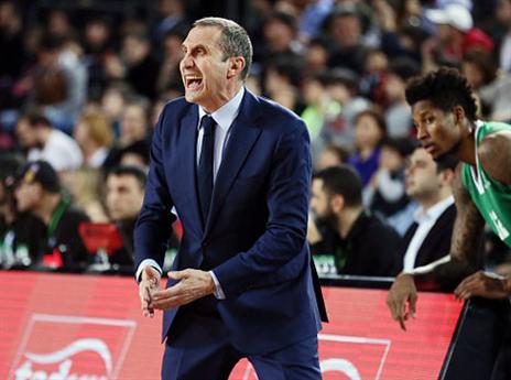 יכול לחייך, בלאט (getty)