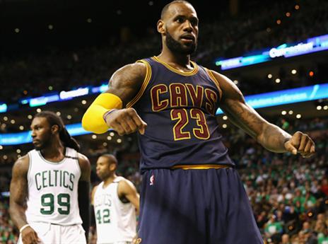 עכשיו ההשוואה לג'ורדן מוצדקת? ג'יימס בטירוף (getty)