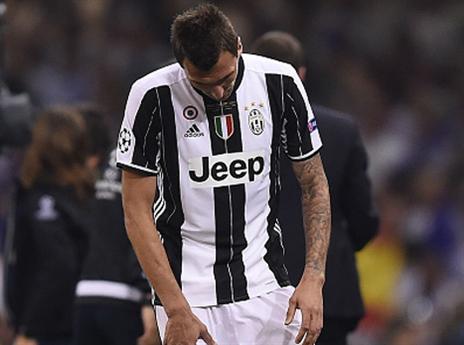 השער הענק שלו הלך לאיבוד בין השערים של ריאל. מנדז'וקיץ' (getty)