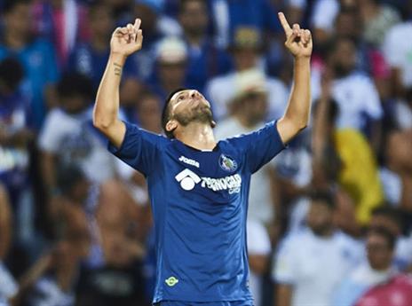 דני פאצ'קו. צמד ששווה מקום בליגה הבכירה (Getty)