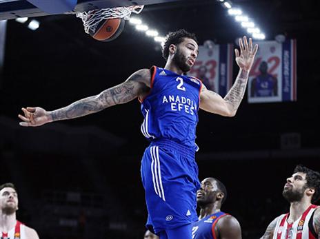 שיתף פעולה עם רול במכללות. האניקאט (getty)