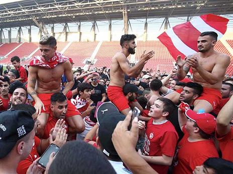 היום דברים נראים אחרת (אלן שיבר)