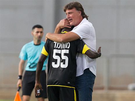 דראפיץ' מברך (עודד קרני)