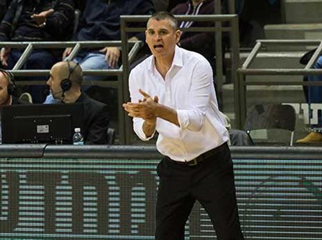 ממשיך לשלב הבא. מיקי גורקה