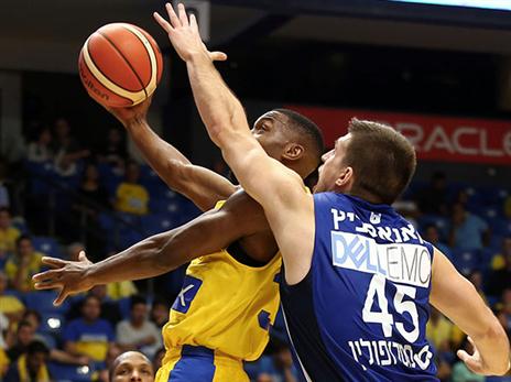 קול. משחקו הטוב ביותר במכבי ת"א (אלן שיבר)