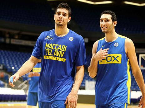 שגב ומשעור נראים מחוייכים (צילום: אלן שיבר)