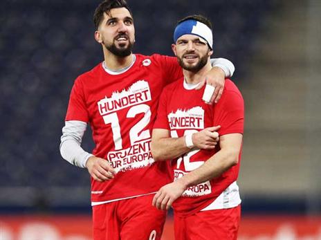 יש לו סיבה טובה לחייך. דאבור (Getty)