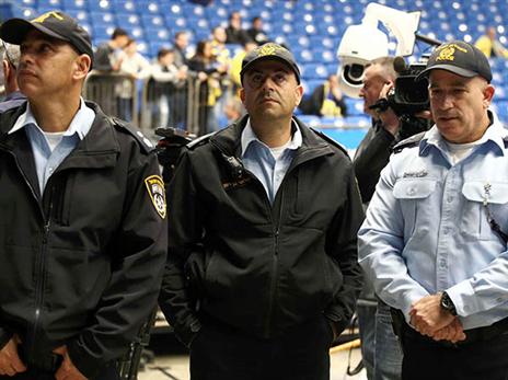 הרוחות הסוערות בשני הדרבים לא שוככות (אלן שיבר)