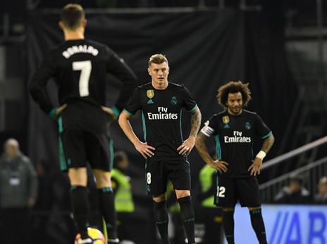 קבוצה בקריסה (Getty)