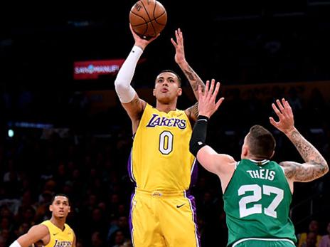 הוביל את הלייקרס לניצחון. קוזמה (צילום: Getty)