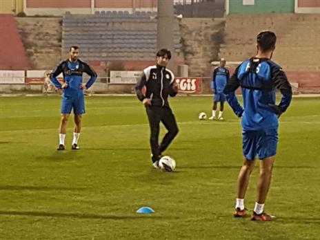 אימון ראשון לאלופה עם השחקנים שהגיעו בינואר