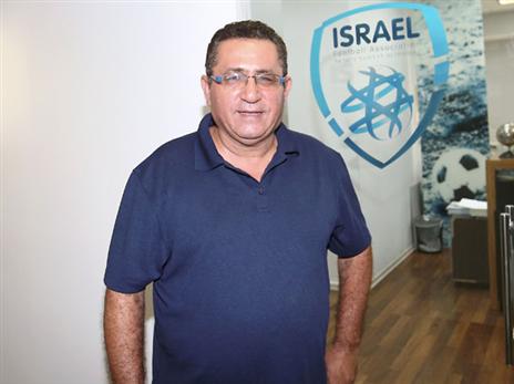 עיני. בדרך החוצה? (אלן שיבר)