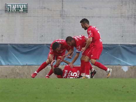 הפועל רעננה תסתפק במחמאות (צילום: ניר קידר)