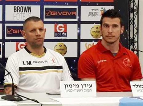 עדיין מתרגש. סמולר