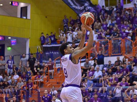 מהלך צפוי. וובסטר (צילום: מנהלת הליגה)