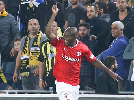 וואקמה, רוצה לפתוח חוזה. (דני מרון)