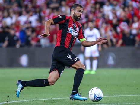 עדן בן בסט. צפוי לפתוח בהתקפה (צילום: מאור אלקסלסי)