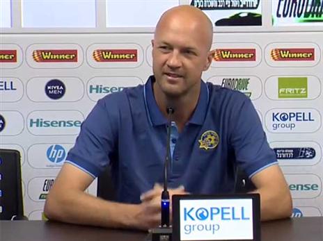 קרויף. "צריך להתנתק מכדורגל"