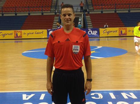 יוצא לדרך חדשה. ברגר