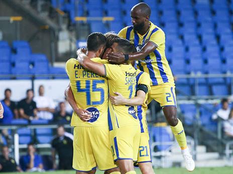 מכבי חוגגת. התקרבה לתואר (דני מרון)