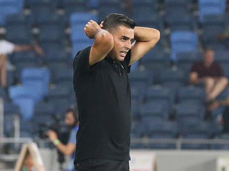 סילבס, הפסד שני בבית א' לקבוצתו (יוסי שקל)