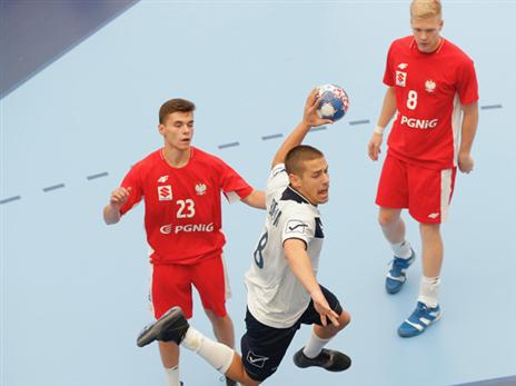 מחצית שנייה אדירה לישראל, שניידר הוביל עם 8 שערים בסה"כ (צילום: EHF)