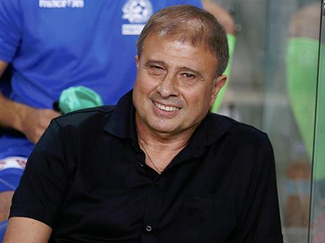 אלישע לוי. פתיחה מוחצת (אלן שיבר)