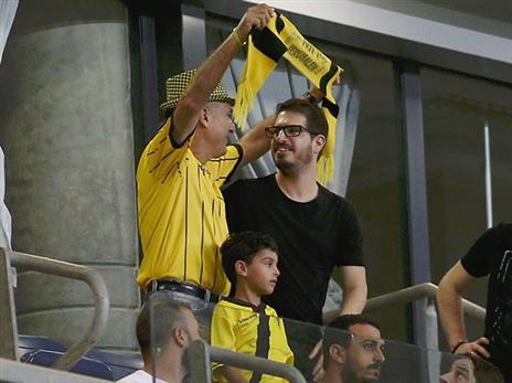 חוגג. בדרך לרכש שביעי? (אלן שיבר)