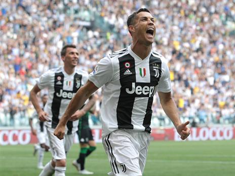 רונאלדו יכבוש שוב את הפסגה? (GETTY)