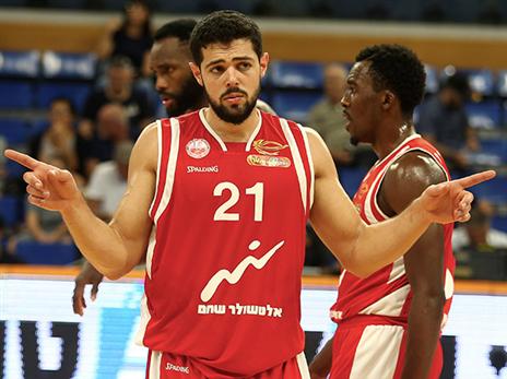 ווריק. האדומים ניצחו בשיניים (אלן שיבר)