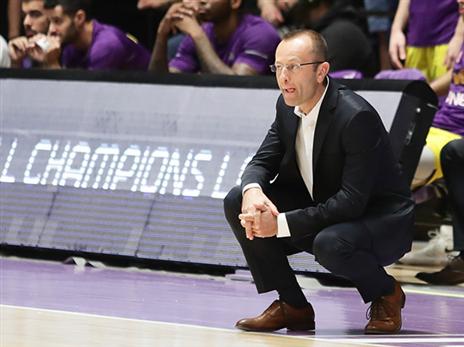 שמיר, שמר על המאזן הביתי החיובי באירופה (FIBA)